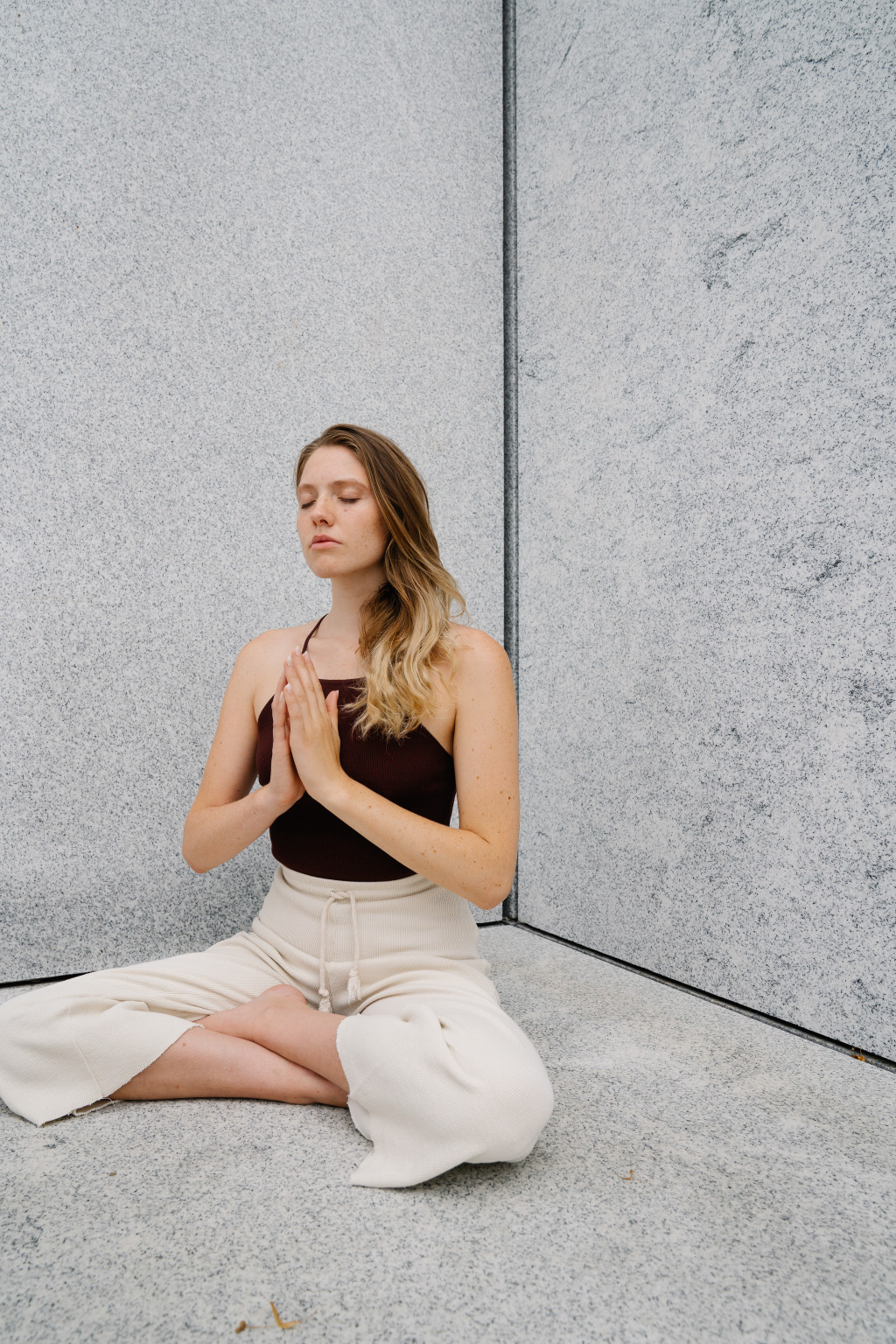 First Yoga Class? Here are Things You Should Know