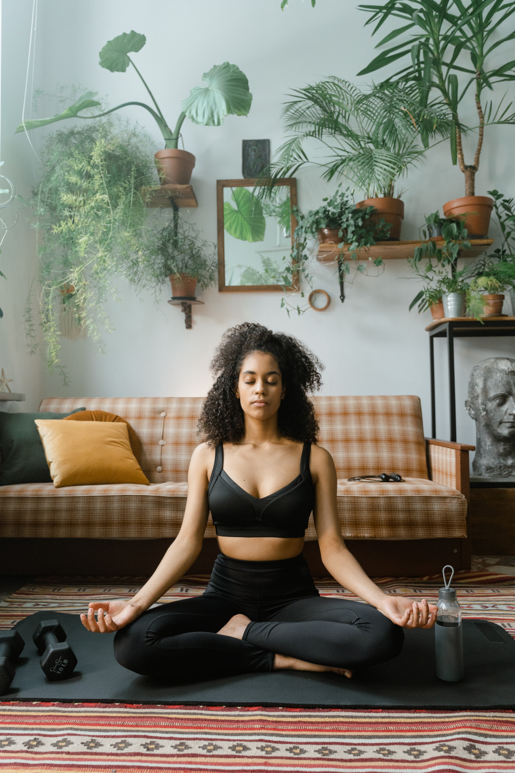 Top 10 Foods that Will Mess Up Your Yoga Practice