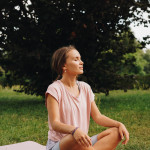What You Should Eat Before and After Yoga